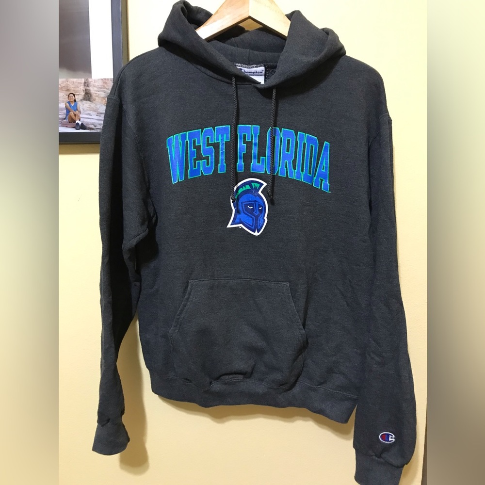 University of West Florida Champion Hoodie Medium